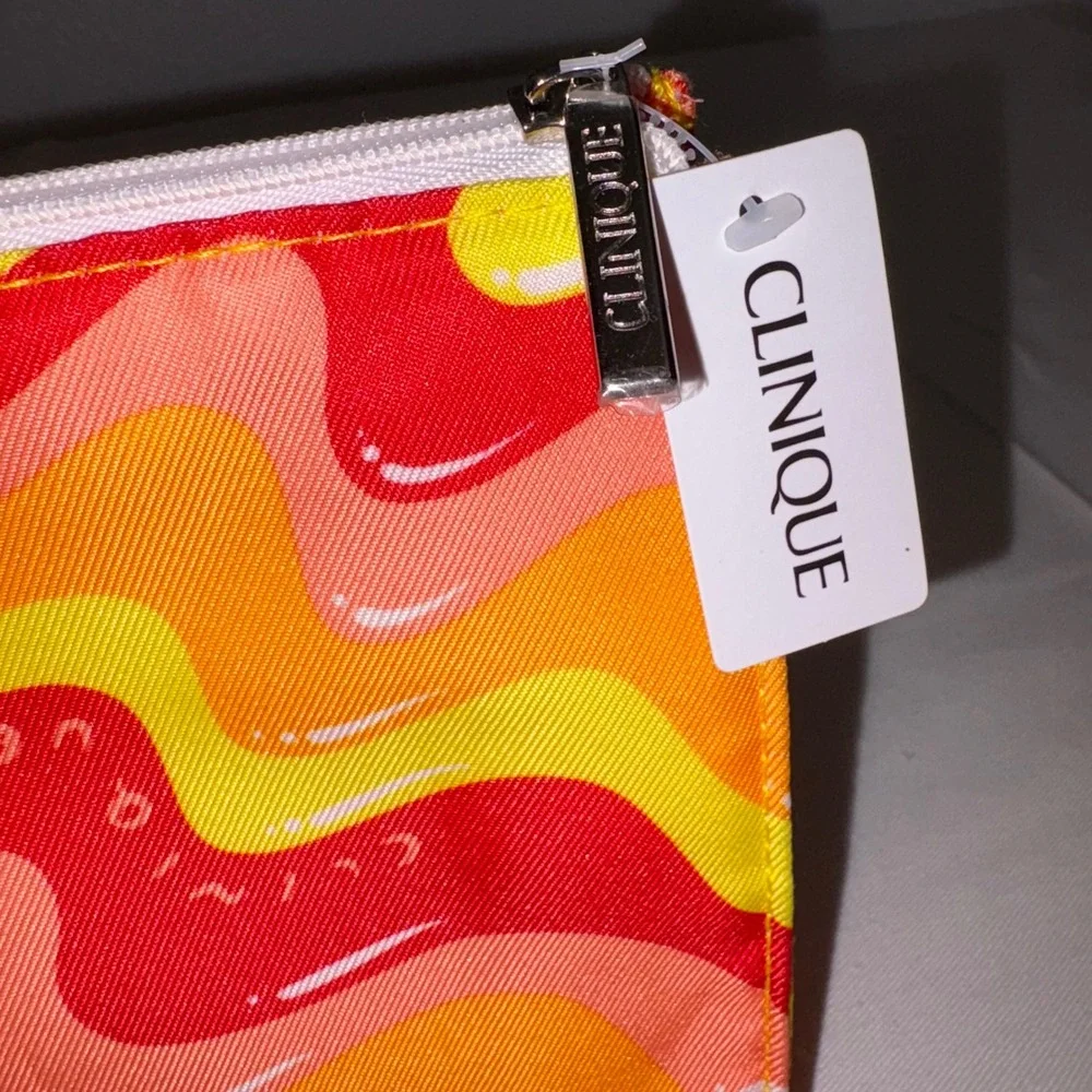Clinique Cosmetic Bag Pouch Vibrant Wavy Pattern Makeup Organizer‎ Zipper Pouch